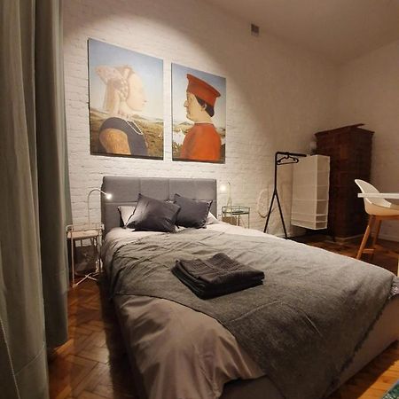 Takie Studio, Ze Zal Nie Wynajac Łódź Eksteriør billede
